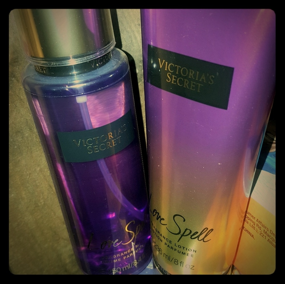 Victoria's Secret love spell set